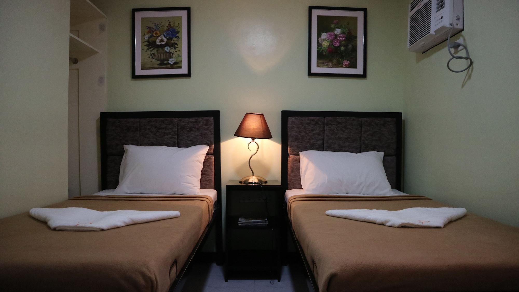 Doniti Suites And Events Place 曼达卢永 外观 照片